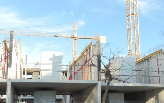 Bloque de pisos en construcción / EUROPA PRESS