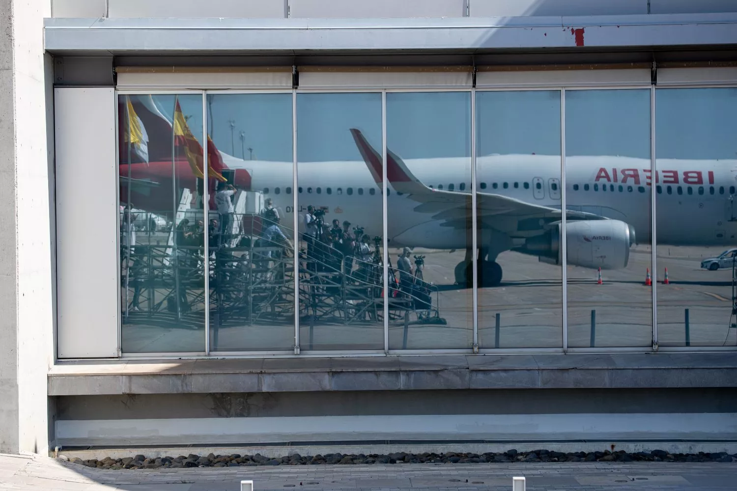 Un avión de Iberia / Gabriel Luengas - EP