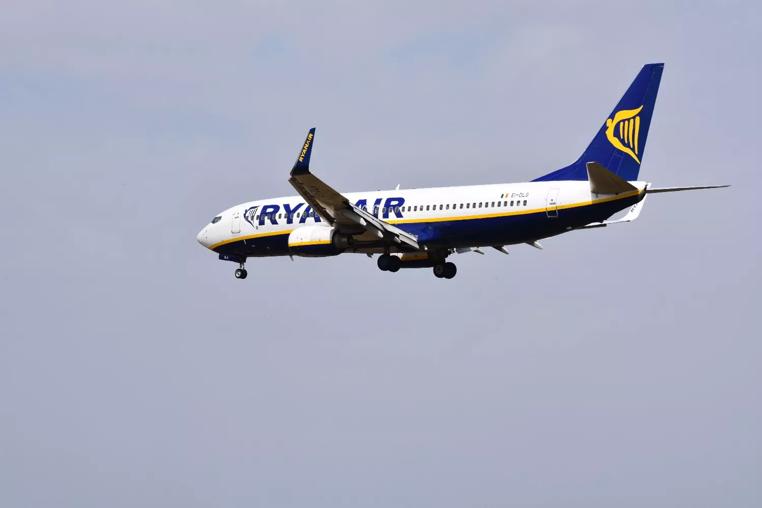 Un avión de Ryanair (2) Un avión de Ryanair (2)