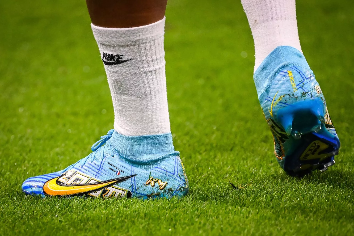 Ilustración de las zapatillas Nike de Kylian Mbappé / Matthieu Mirville - EP