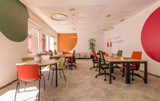 Una de las salas del coworking  / OPTIMISMUS
