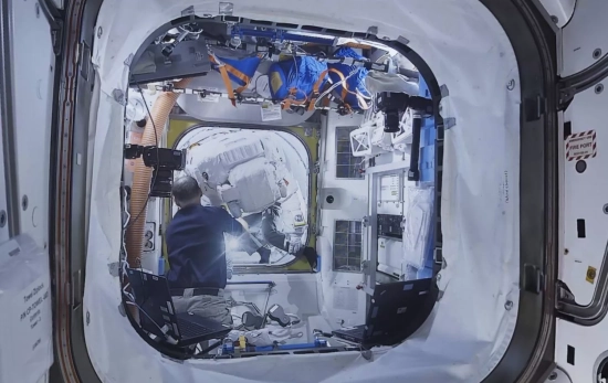 Vista con gafas de realidad virtual de la ISS por dentro / CEDIDA Vista con gafas de realidad virtual de la ISS por dentro / CEDIDA