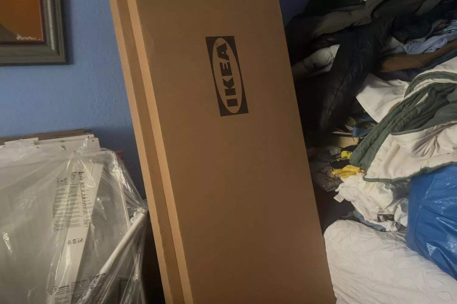 El armario de Ikea sin montar / CEDIDA