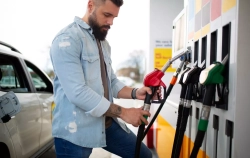 Pesadilla en la carretera: el depósito se encarece 10 euros a las puertas de un agosto aún peor
