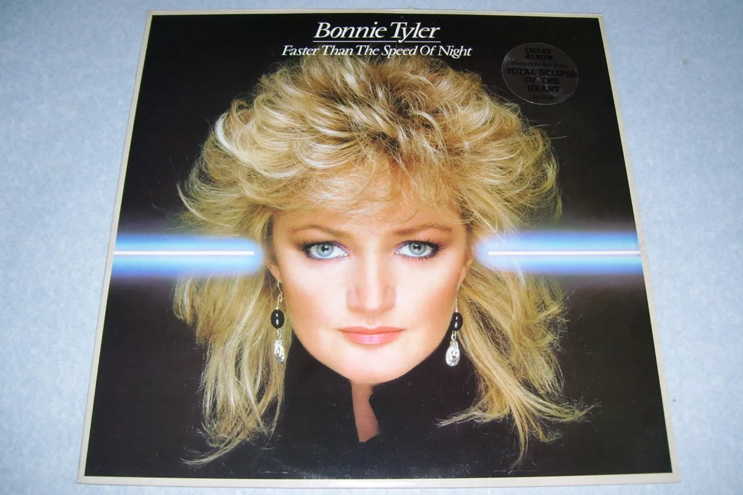 'Faster Than the Speed of Night', álbum de Bonnie Tyler / FLICKR
