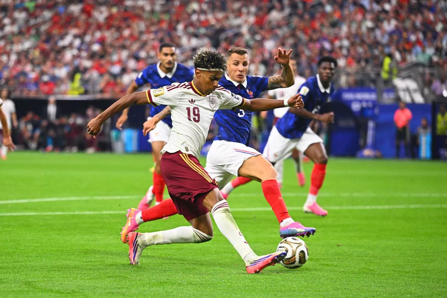 Lamine Yamal durante el partido de semifinales España-Francia / EP