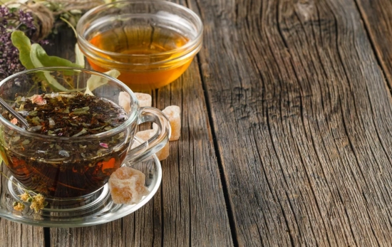 Infusión de sen/ CANVA Infusión de sen/ CANVA