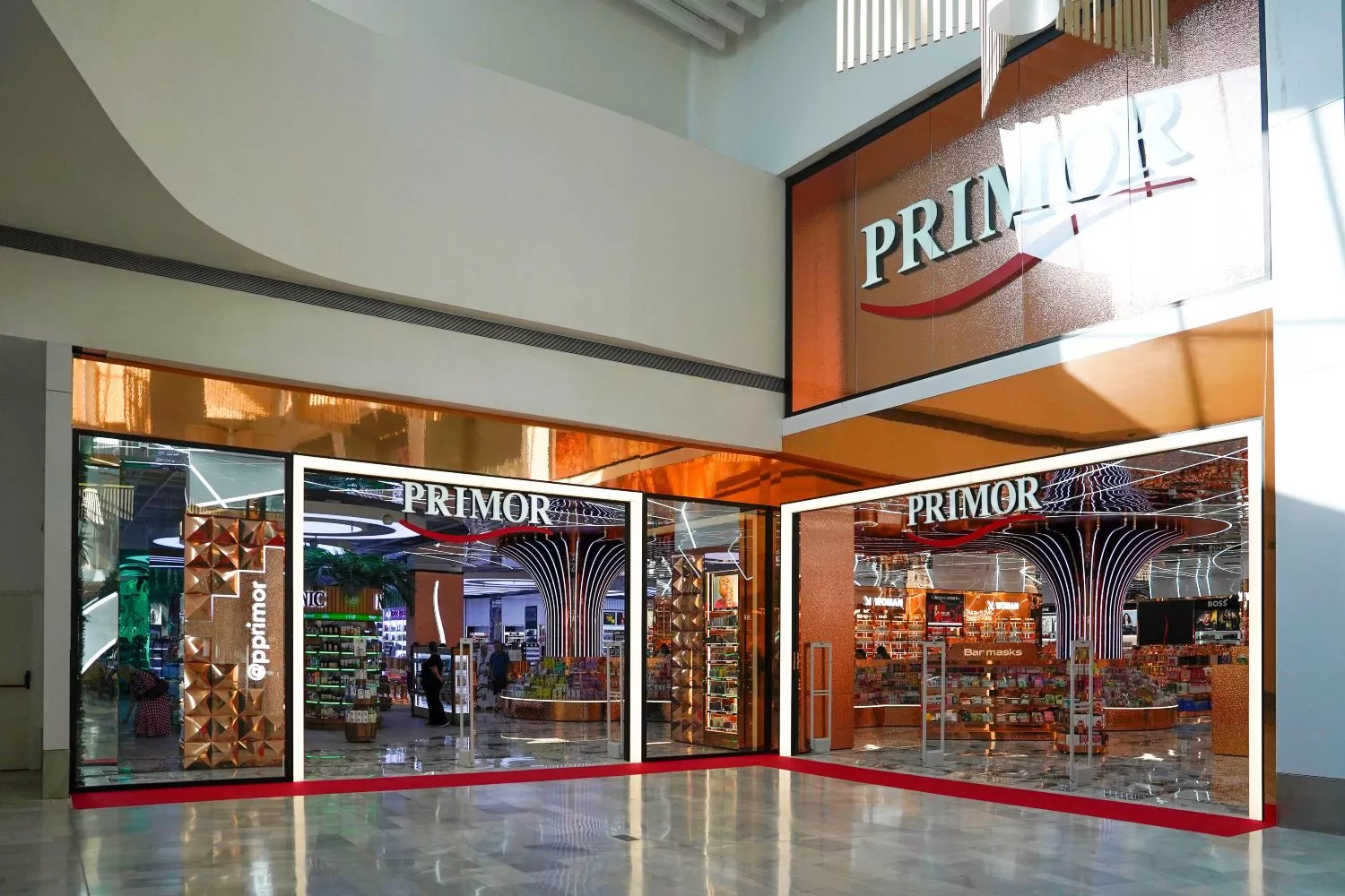 Tienda Primor en el centro comercial El Faro / EL FARO - EP