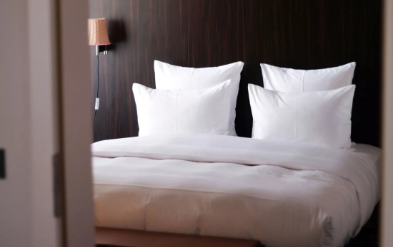 Cama de un hotel / UNSPLASH Cama de un hotel / UNSPLASH