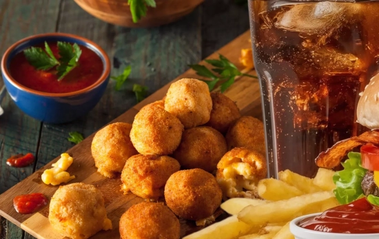 Chili Cheese Bites estilo Burger King/ Fotomontaje Consumidor Global Chili Cheese Bites estilo Burger King/ Fotomontaje Consumidor Global