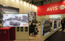 Avis, multada con un millón de euros por cobrar a clientes la gestión de sanciones de tráfico