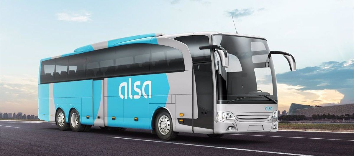 Autobús Alsa durante un trayecto / Europa Press