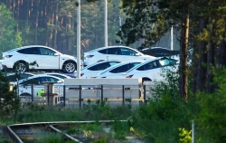 Tesla retira casi cinco millones de coches por dos fallos de seguridad