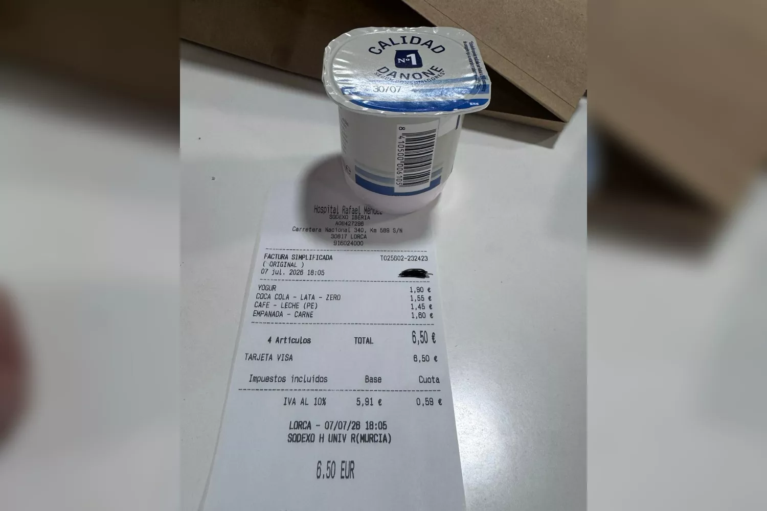 El yogur de fresa de Danone   CEDIDA