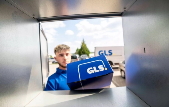 Un trabajador de GLS / GLS Un trabajador de GLS / GLS