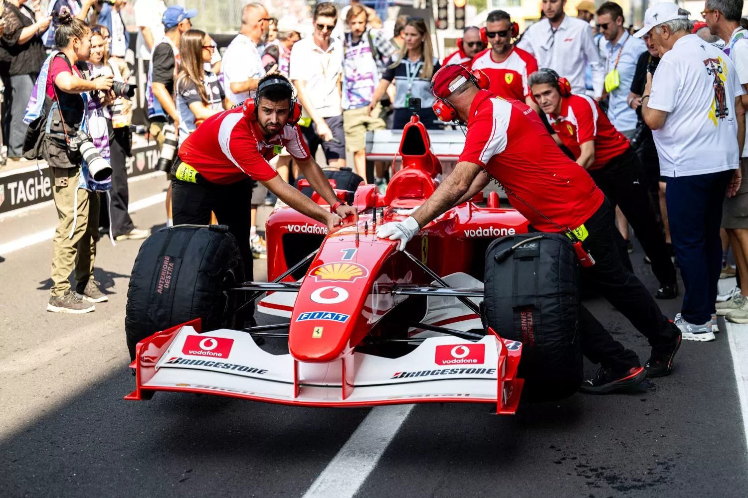 Ferrari F2002 de Michael Schumacher durante el Gran Premio de Formula 1 en Italia (2026) / EP