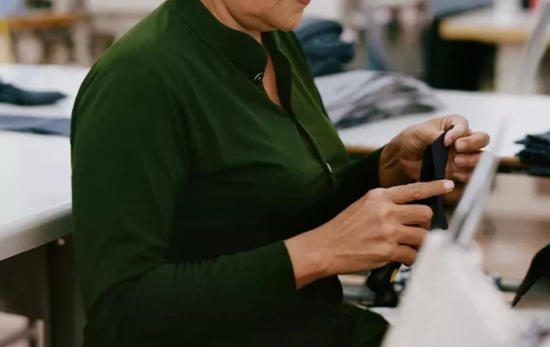 Una trabajadora / INDITEX Una trabajadora / INDITEX