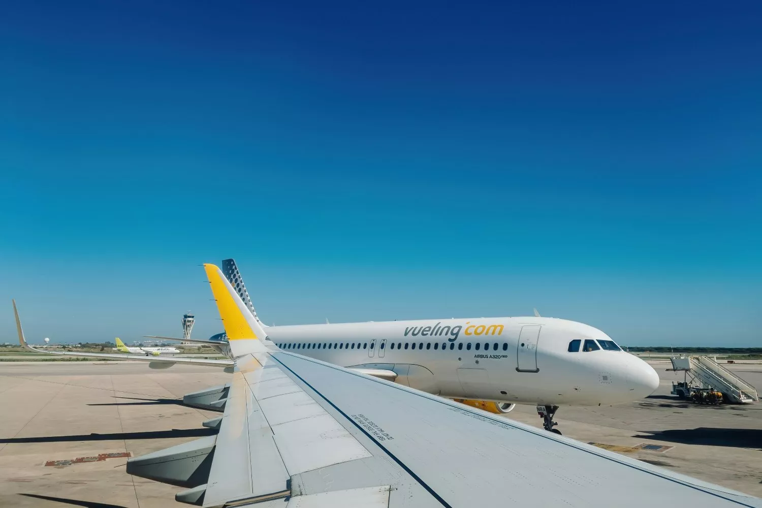 Aviones de Vueling   UNSPLASH