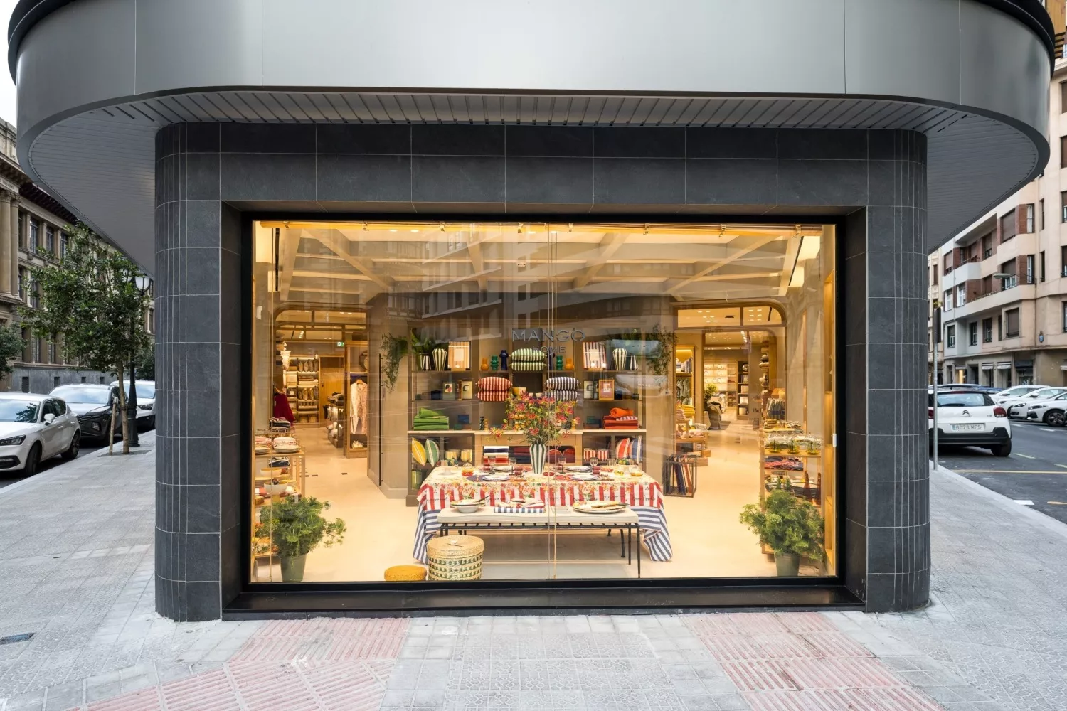 Una tienda de Mango Home / MANGO - EP