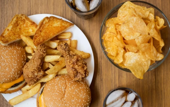 Alimentos ultraprocesados / MAGNIFIC