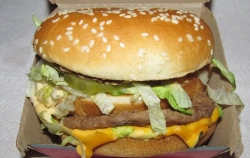 McDonald's pierde a una clienta con más de 60 años de fidelidad: "La carne del Big Mac estaba recalentada"