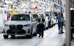 BMW acelera con la IA: despedirá al 20% de sus directivos