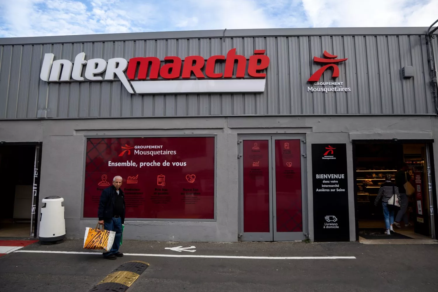 https   efs.efeservicios.com foto cyberattack disrupts refrigeration systems french supermarkets 550