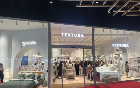 Inauguración de una de las nuevas tiendas de Textura en Barcelona / TC Inauguración de una de las nuevas tiendas de Textura en Barcelona / TC