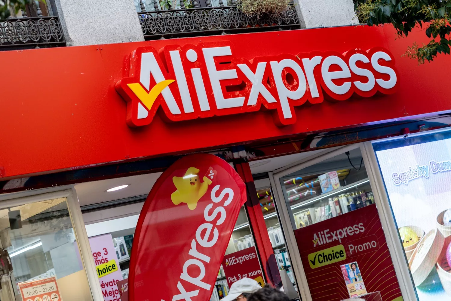 Fachada de una tienda física de AliExpress / Ricardo Rubio - EP