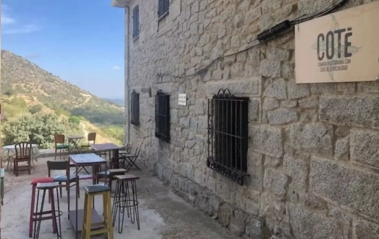 Vista de la terraza / COTÉ CAFÉ - FACEBOOK Vista de la terraza / COTÉ CAFÉ - FACEBOOK