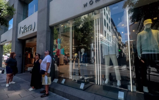 Fachada de una tienda de Sfera / EUROPA PRESS - RICARDO RUBIO Fachada de una tienda de Sfera / EUROPA PRESS - RICARDO RUBIO