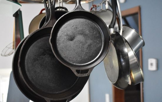 Varias sartenes en una cocina / PIXABAY Varias sartenes en una cocina / PIXABAY