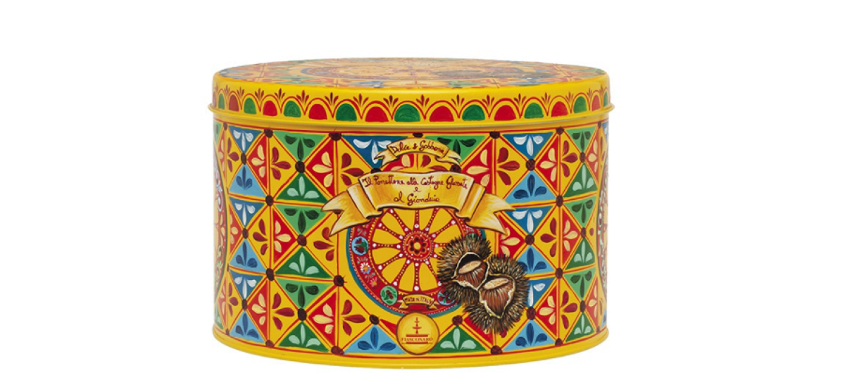 Elegante caja del pannettone Dolce & Gabanna, disponible en El Rincón del Gourmet / EL CORTE INGLÉS