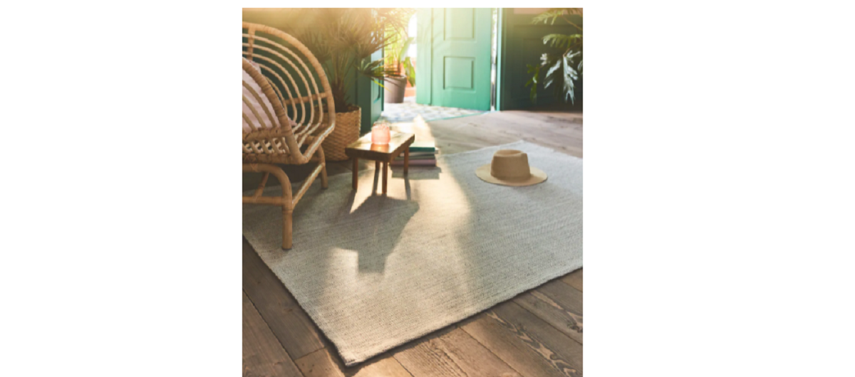 Imagen promocional de la alfombra Tiphede / IKEA