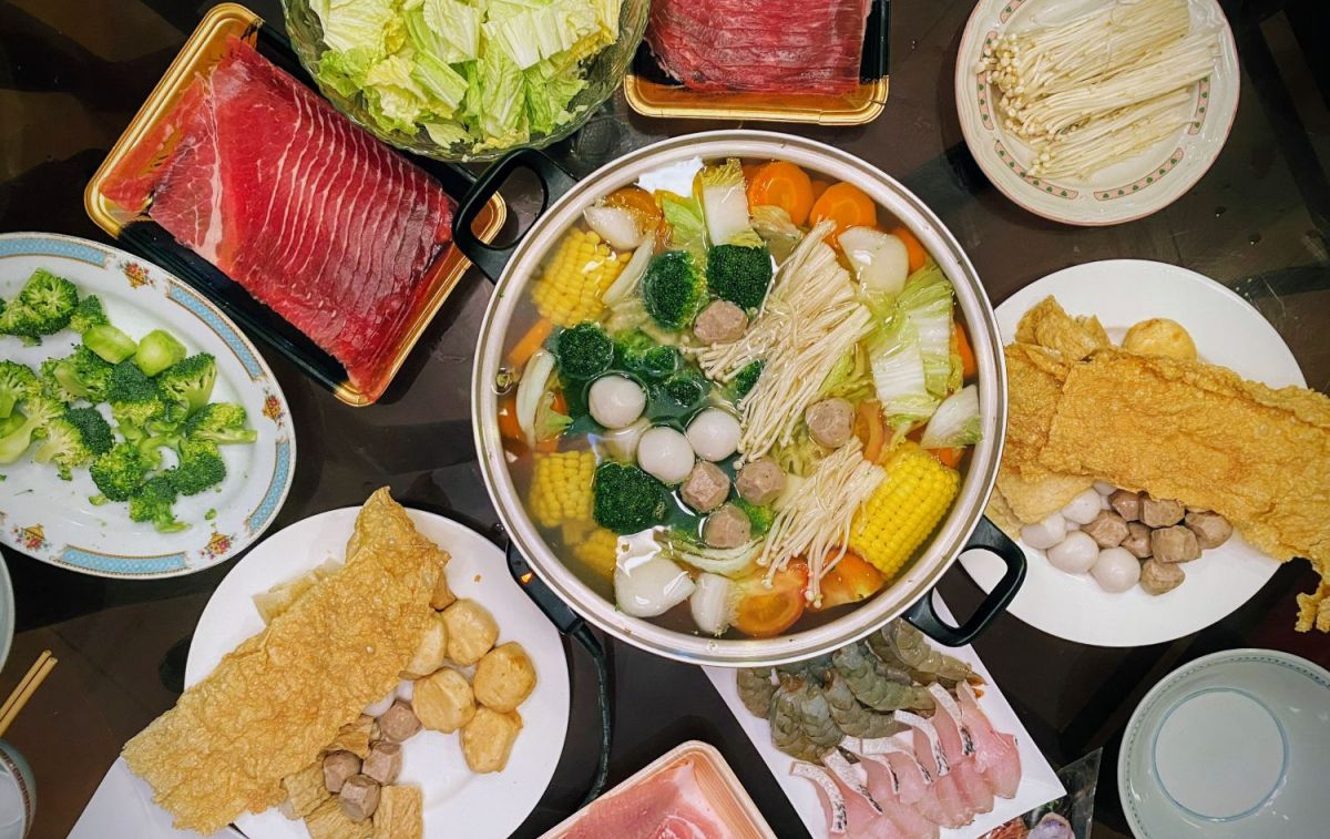 Una mesa con varios platos de la gastronomía china / PEXELS