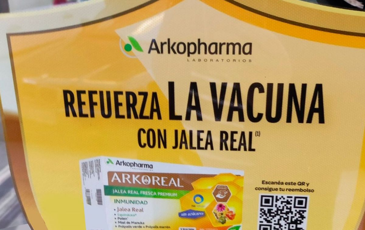 El anuncio de la jalea real de Arkopharma en una farmacia / TWITTER